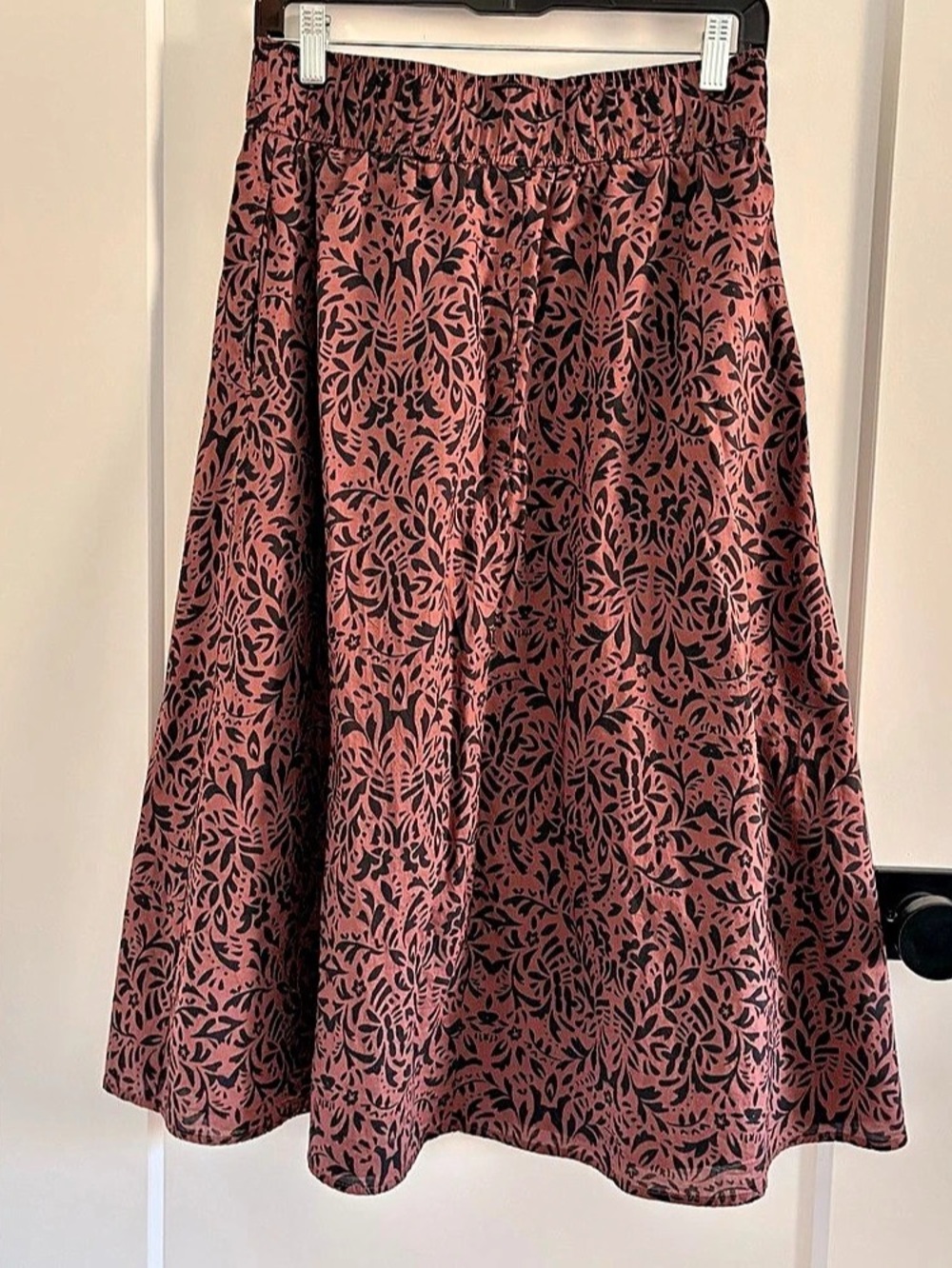 Signature by Reitmans Brown & Black Floral A-Line Midi Skirt – Size 4 - Picture 5 of 14